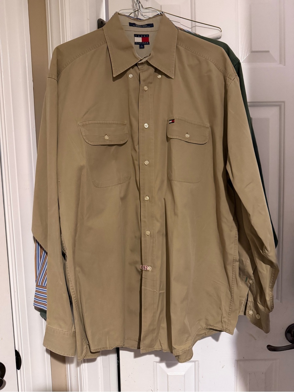 Tommy Hilfiger Men's Tan Long-Sleeve Button-Down Shirt